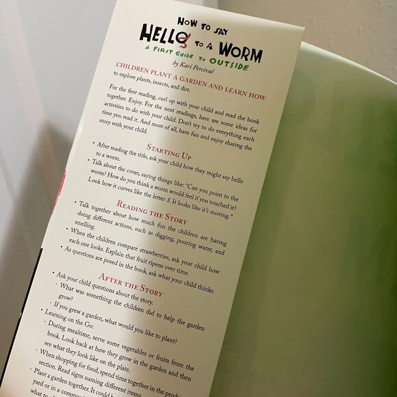 How To Say Hello To A Worm - Paperback Book - MUST BE BUNDLED - Picture 4 of 4